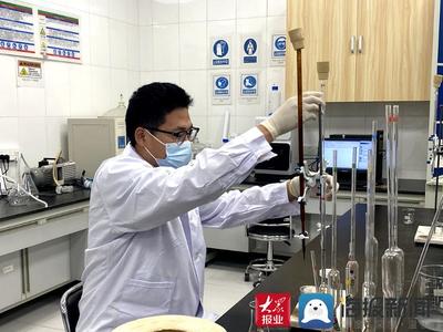 青島企業(yè)以“膜法”撬動(dòng)藍(lán)色經(jīng)濟(jì) 日產(chǎn)十萬(wàn)噸級(jí)海水淡化與資源再生利用新突破